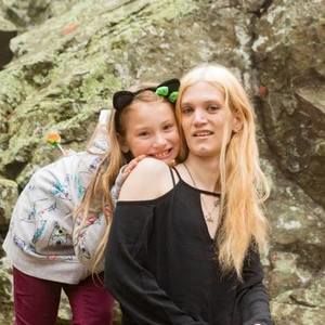 Meet your Posher, Nikki